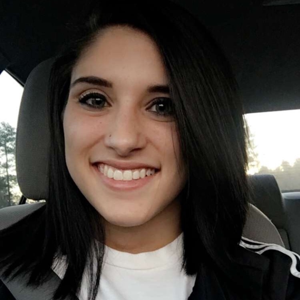 Meet your Posher, Elena